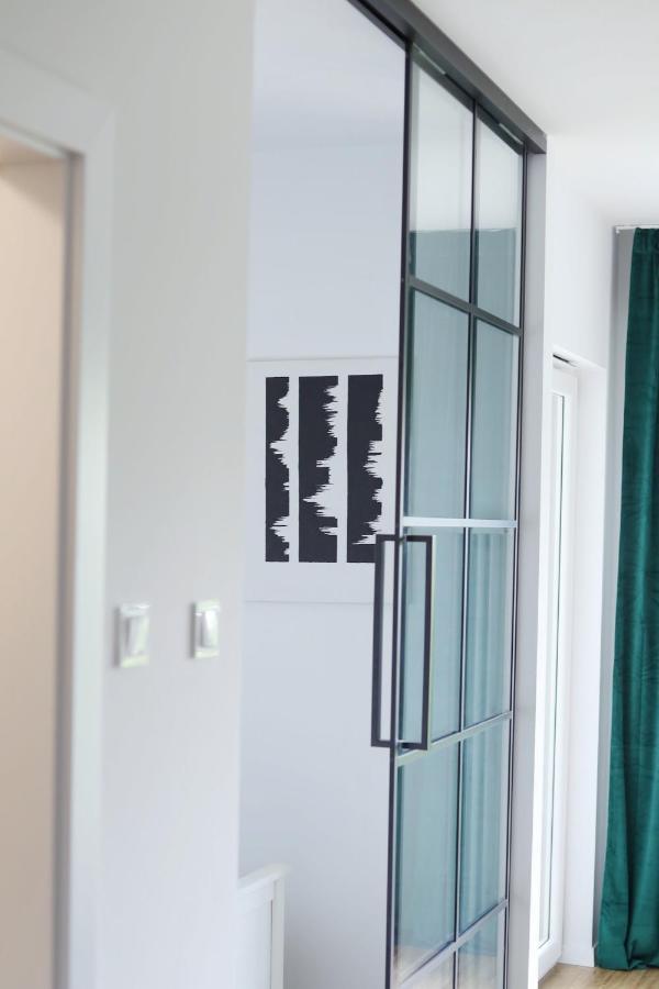 Capital Towers - Apartament Modern Z Widokiem Na Rzeke Rzeszow Dış mekan fotoğraf